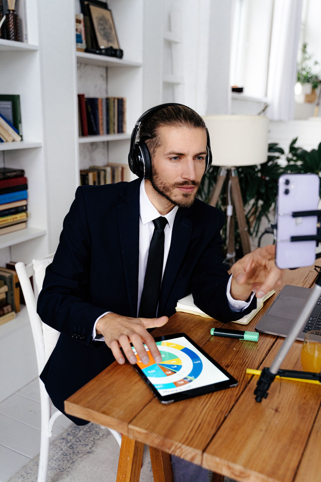 Representative CRM, pipeline and sales-management imagery